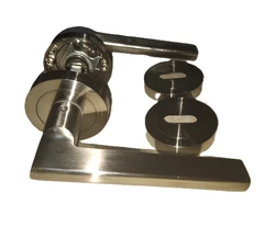 ידיות מעוצבות דלת פנים