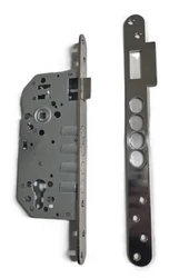 מנעול ארבע בריחים לדלת כניסה